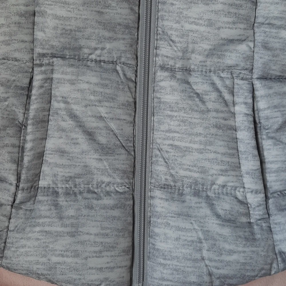 Girls puffer vest